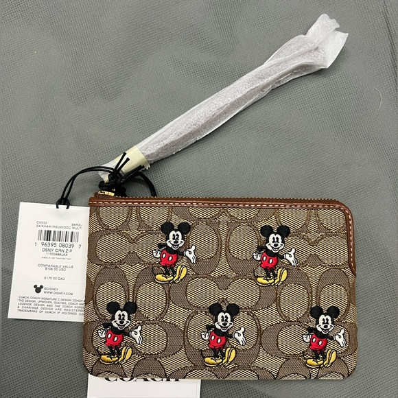 C01 NWT Disney x Coach Corner Zip Wristlet With Mickey Mouse Print - Picture 1 of 4